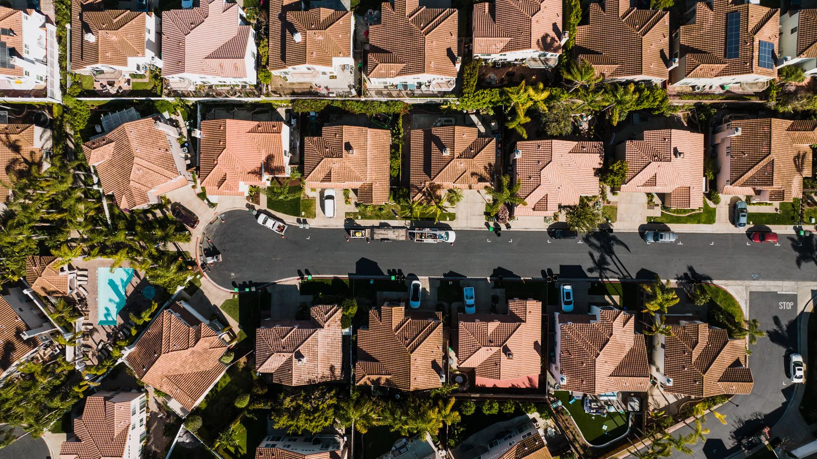 Lake Forest, California community and real estate