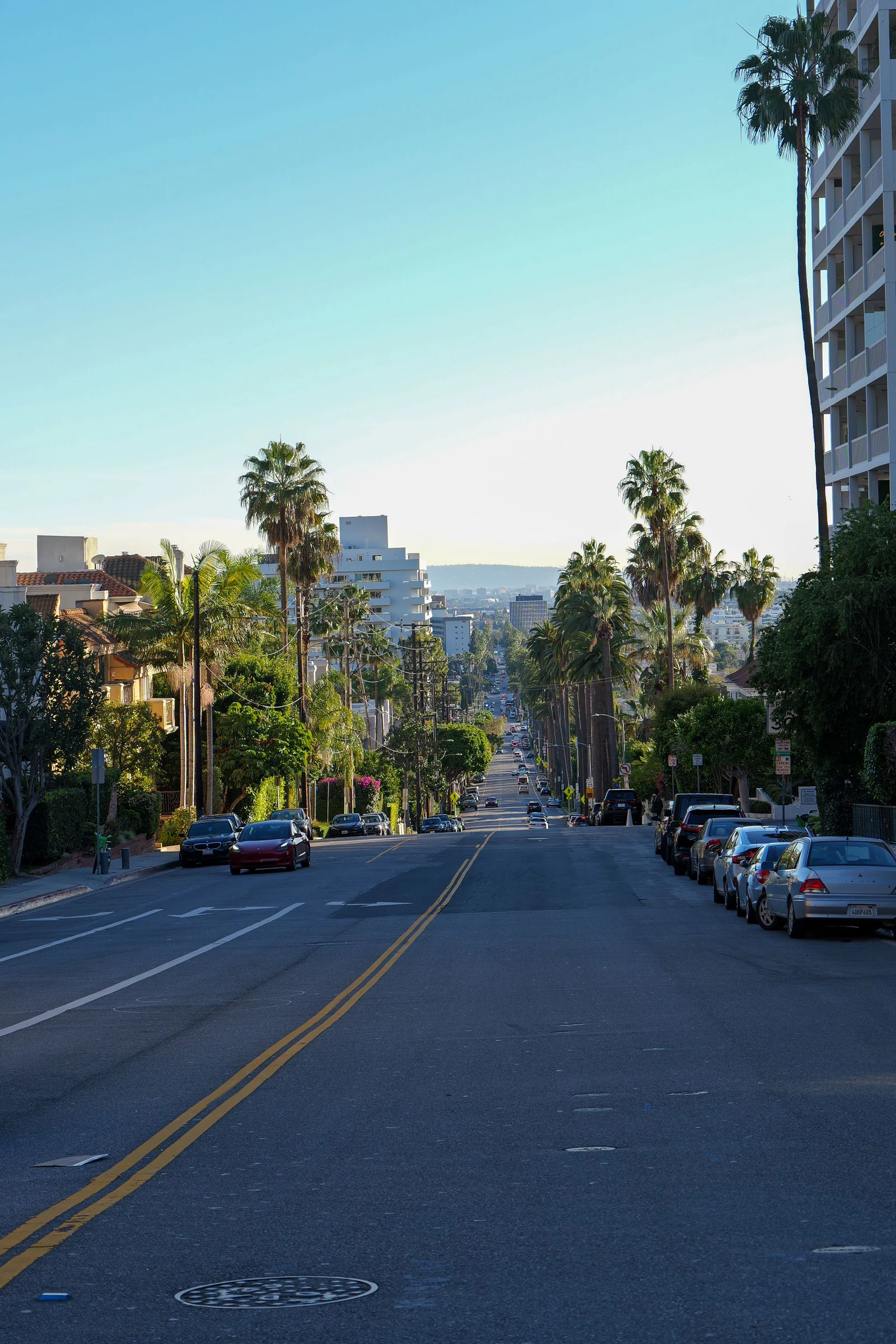 Van Nuys, California community and real estate